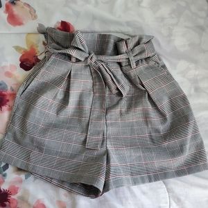 Paperbag shorts